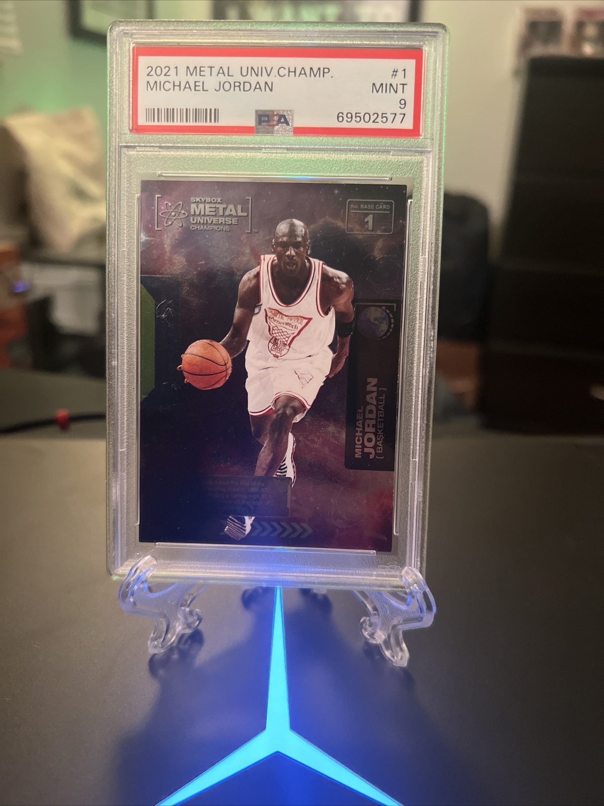 AMAZING PSA 8 MICHAEL JORDAN 1997 METAL UNIVERSE #23 GRADED NM