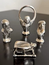 NEW JAN BARBOGLIO Christmas Nuestro Nico C Nativity  4 Figurines & Manger Nickel