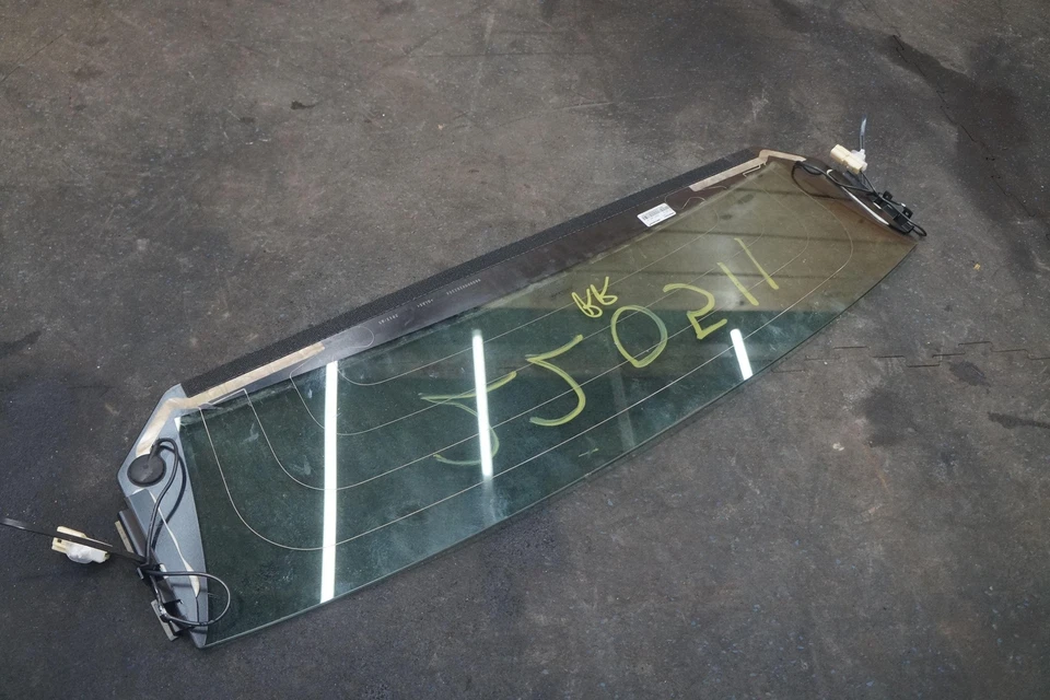 Panel de vidrio para ventana trasera 43R-000706 OEM McLaren MP4-12C 2014 Foto 2 de 4