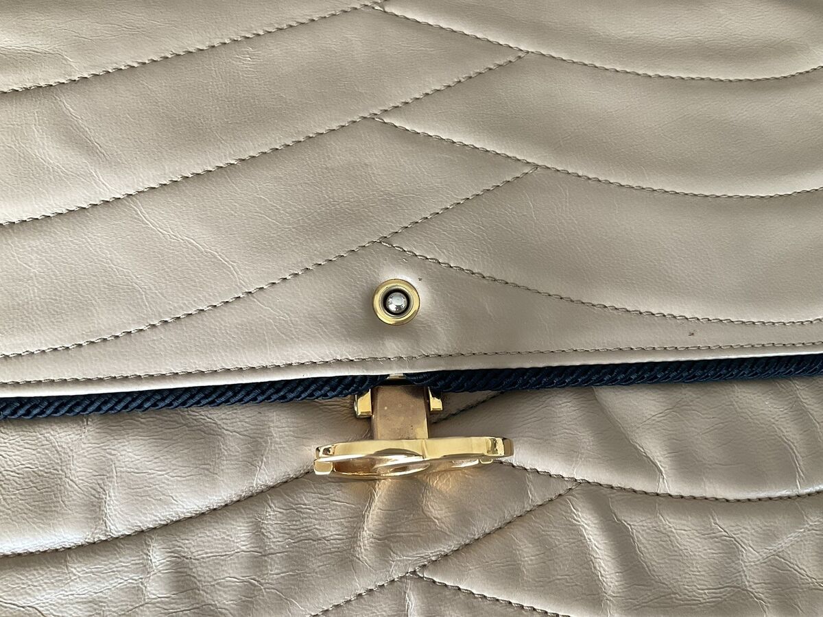 AUTH 80's CHANEL Tan Black Trim Wavy Stitch Classic 2.55 AUTH 80's CHANEL Tan Black Trim Wavy Stitch Classic 2.55