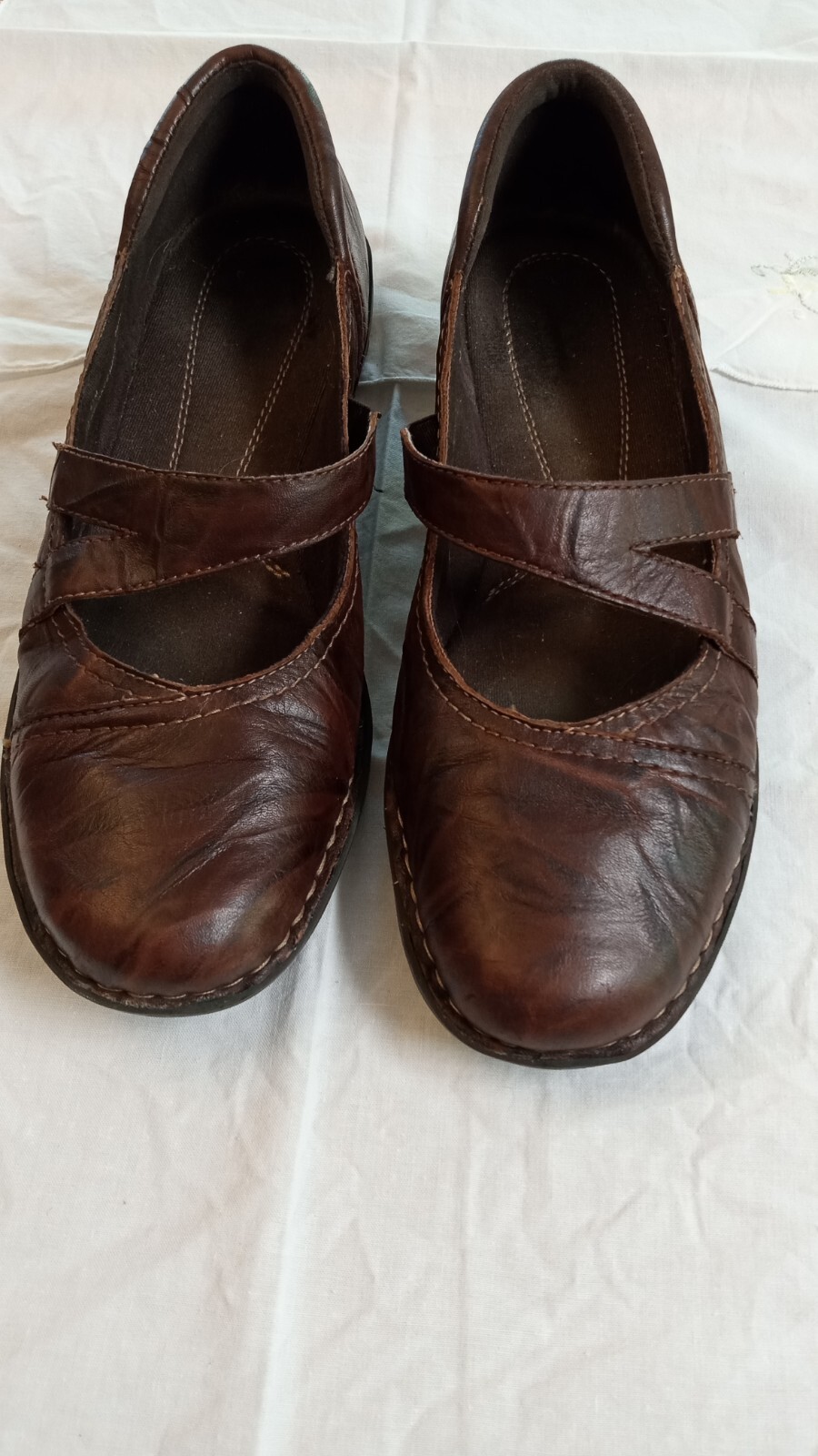 CLARKS leather 9.5 brown cloud pattern step-in sl… - image 1