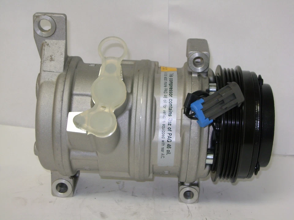 Compresor de aire acondicionado nuevo para Chevrolet Silverado Express Suburban 2002-2012 Foto 2 de 4