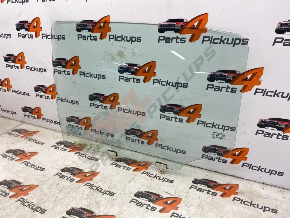 2017 Isuzu D-max Eiger Passenger Side Rear Door Window 2012-2021 - Image 3 of 4