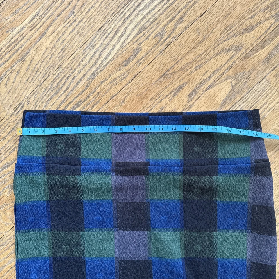 Stretchy Knee Length Pencil Skirt In Blue, Green, And Black Plaid 2xl - Image 2 of 3