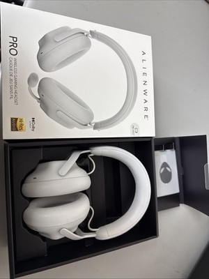 Dell Alienware Pro Wireless Gaming Headset - White Dolby Atmos 75hr Battery
