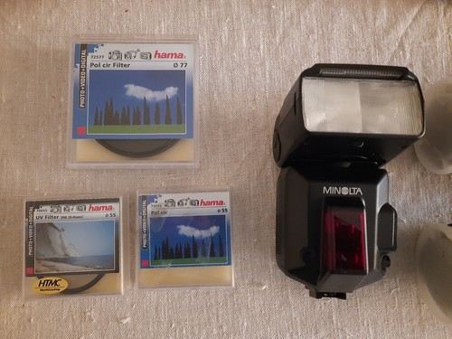Minolta DYNAX 7D Digitalkamera + Super Extras - Bild 12 von 15