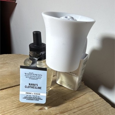 Bath & Body Works Wallflowers Plug-In Diffuser Nana's Clothesline Refill 24 ml