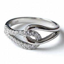 Silver Intertwined Diamante Ring Stylish Luxury Womens Fashion Jewellery UK