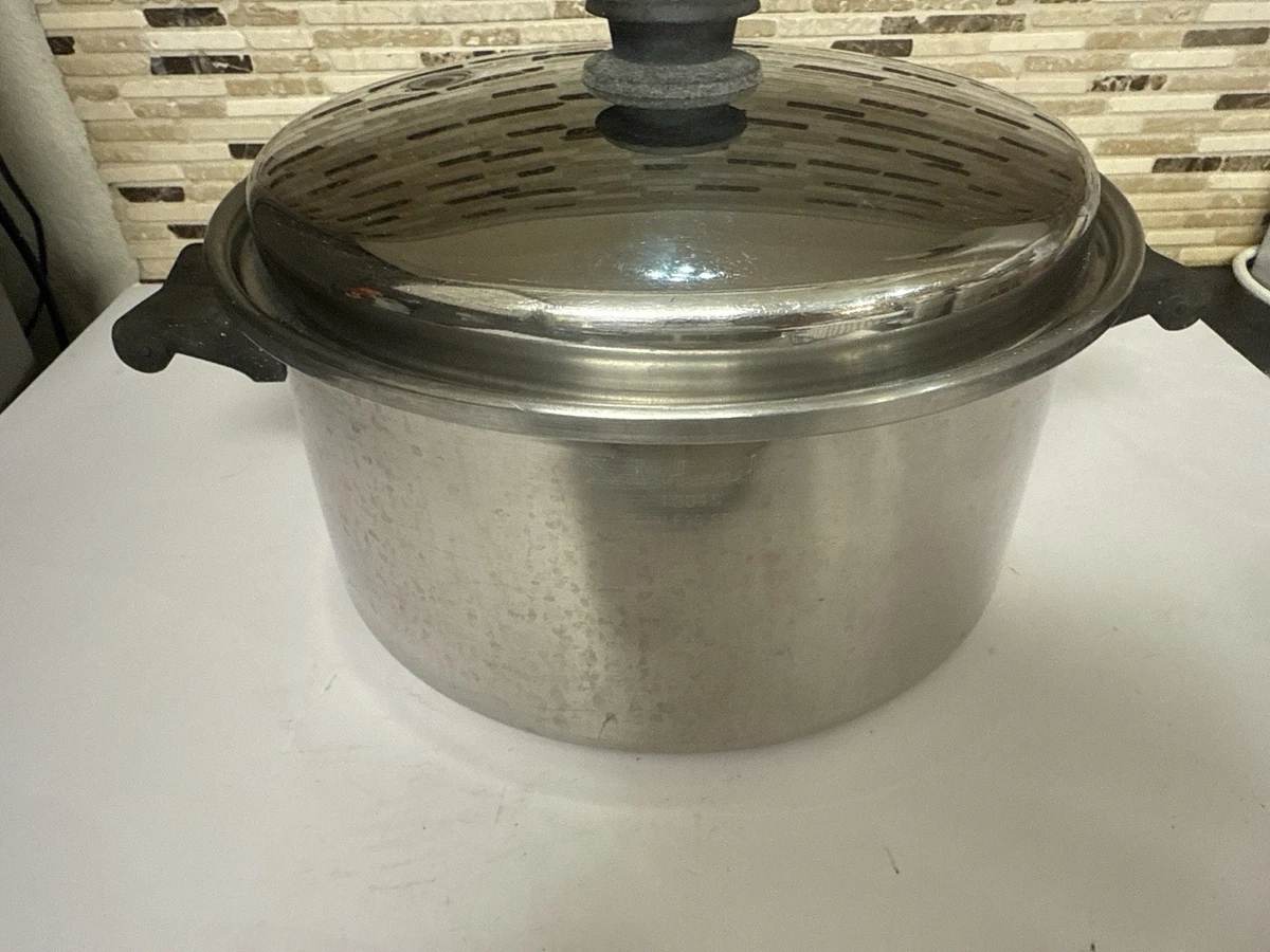 Casserole SaladMaster vintage en acier inoxydable avec poche pour oeufs - France