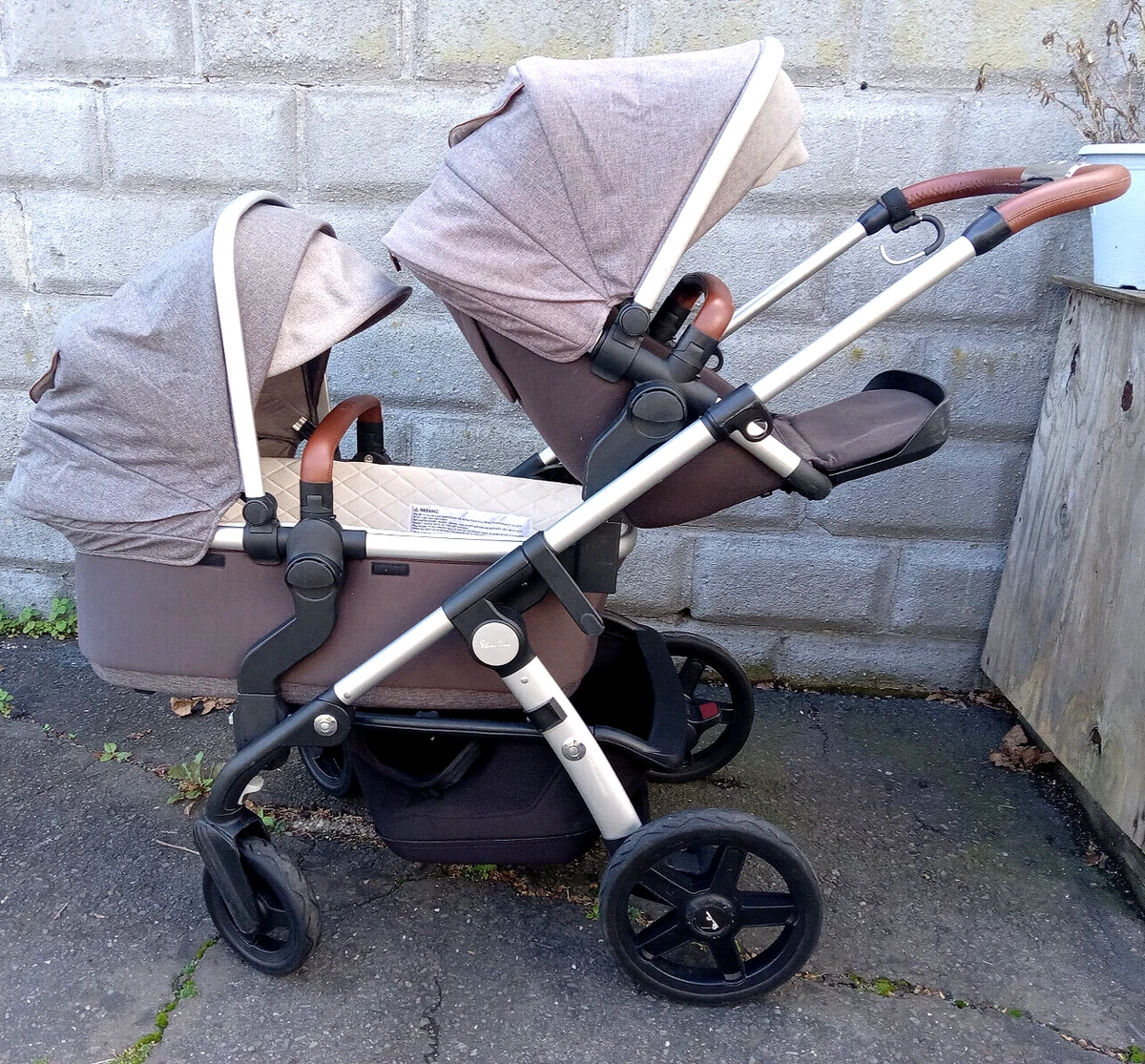 Silver cross wave stroller with base main Seat bassinet
