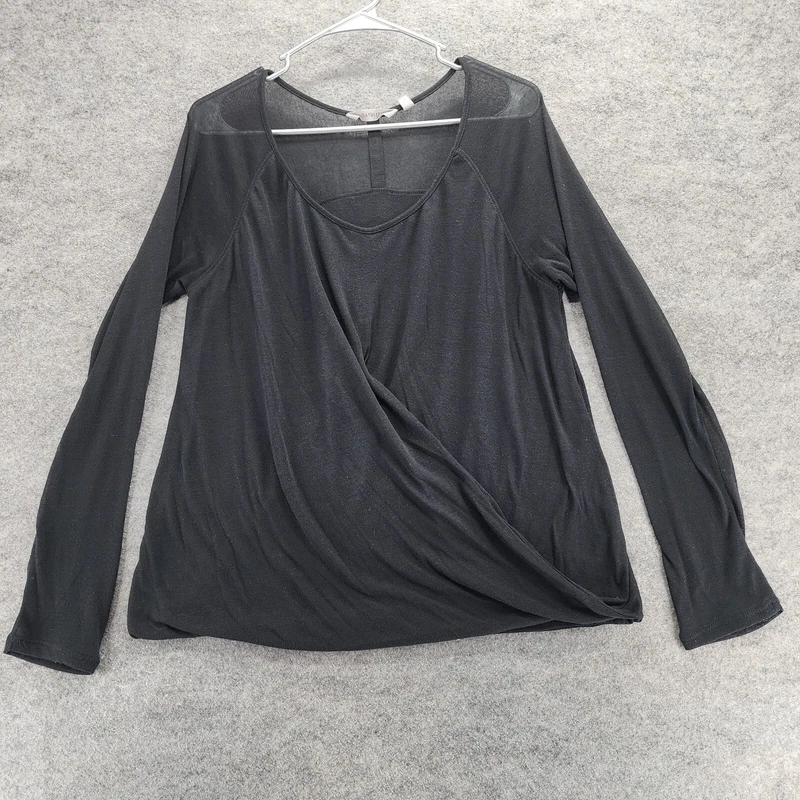 athleta long sleeve activewear shirt
