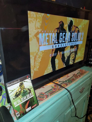 Metal Gear Solid 3 Subsistence Sony PlayStation 2 PS2 2006