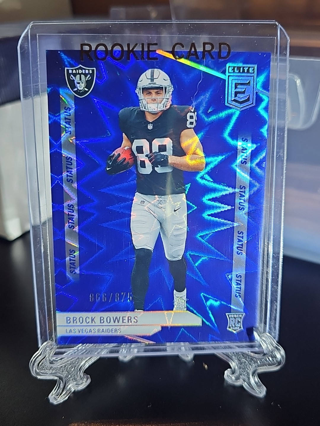 2024 Panini Donruss Elite - Rookies Brock Bowers #162 Status Explosion /875 (RC)