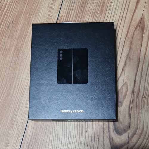 Samsung Galaxy Z Fold5 5G Schwarz 512GB Faltbar Triple-Kamera Gebraucht