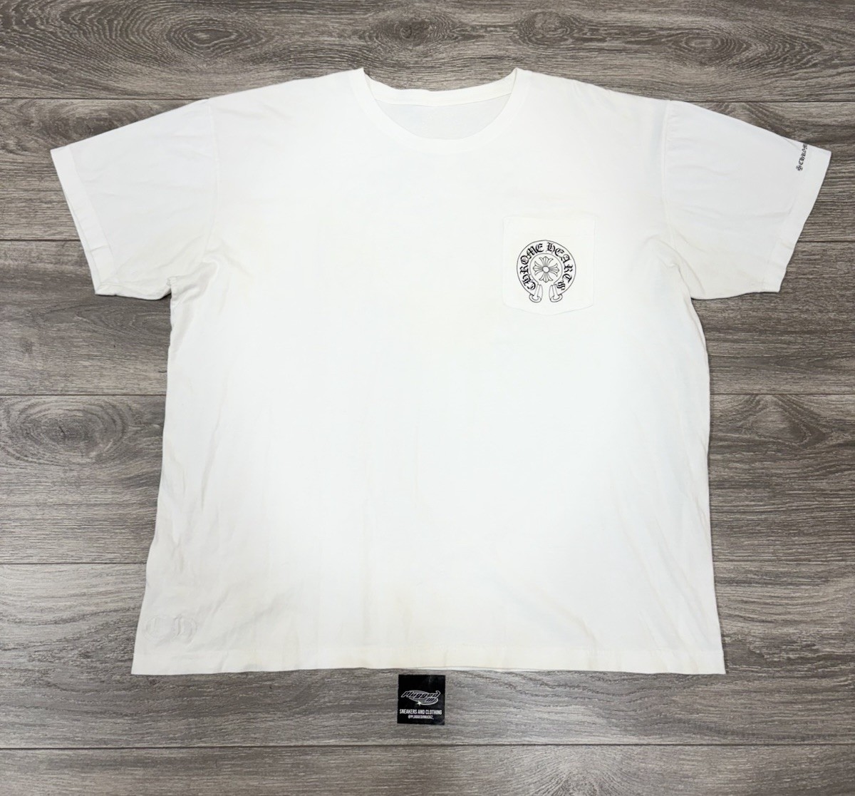 K*様 【美品・正規品】Chrome Hearts白Tシャツ Lポケットロゴ Size XXL - Chrome Hearts Horse Shoe Logo Pocket T-Shirt ' White