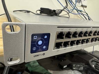 Ubiquiti Networks UniFi USW-Pro-48-POE 600W (S/N: *9A5)