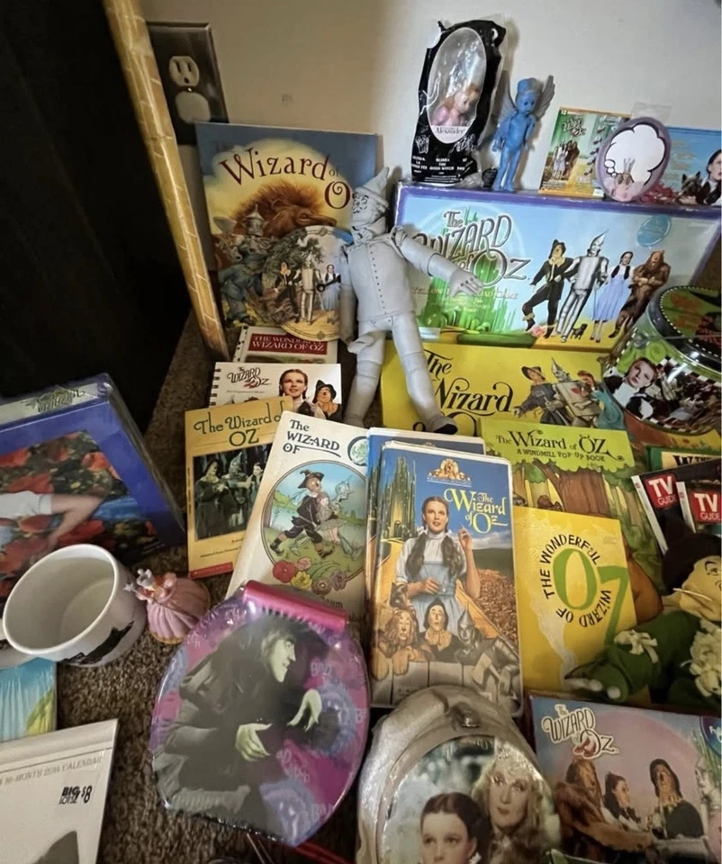 ОГРОМНЫЙ ЛОТ КОЛЛЕКЦИОННЫХ ПРЕДМЕТОВ WIZARD OF OZ - Изображение 3 из 4