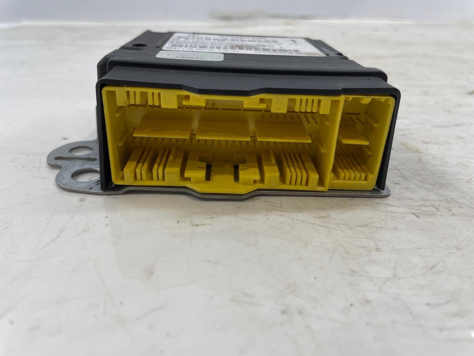 2014-2017 Maserati Quattroporte Diagnostic Computer Control Module OEM 670009490