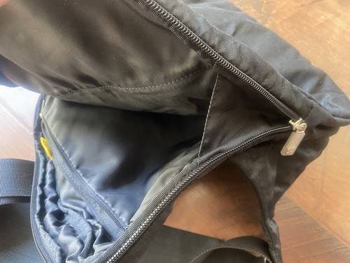 Mandarina Duck Nylon Sling Bag Black Crossbody Unisex 14” X 12” NEEDS REPAIR!!! - Picture 12 of 13