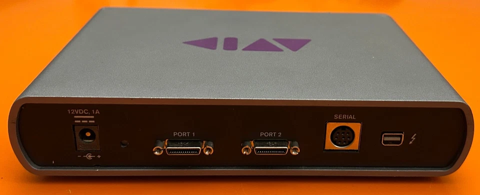 Avid Technology HD Native Thunderbolt + cables - Immagine 3 di 4