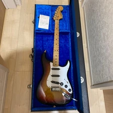 Fernandes Stratocaster type sunburst mod