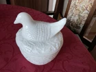 Vintage Avon Milk Glass Bird Trinket Pot Size 1