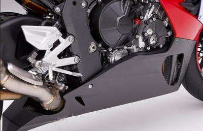 CBR1000RR-R FIREBLADE sp リアカウル