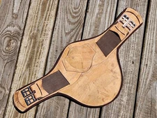 Devoucoux GT Option Light Brown Padded Short Belly Guard Stud Girth - 24" - NEW