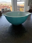 Pyrex 442 Amish Mixing Bowl 1.5 Qt Turquoise Blue, 1950s Vintage
