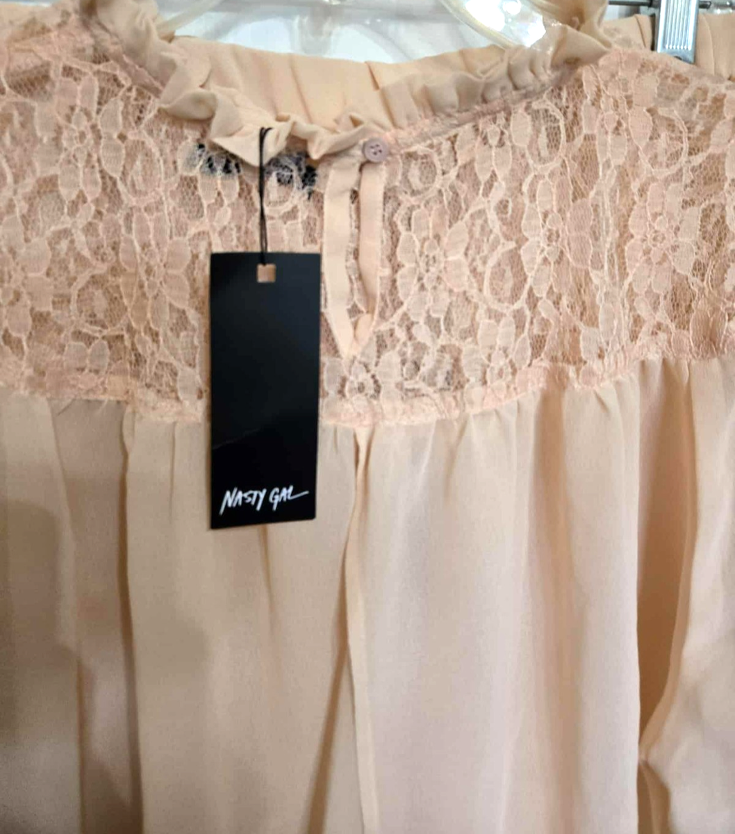 NASTY GAL Sexy 2 Pc PJ Set Sheer Crop Top & Shorts 8 New with Tags Peach  A428 | eBay