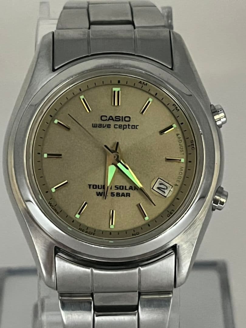 CASIO Wave Ceptor LWQ-110DJ Solar Watch for Women Stylish and