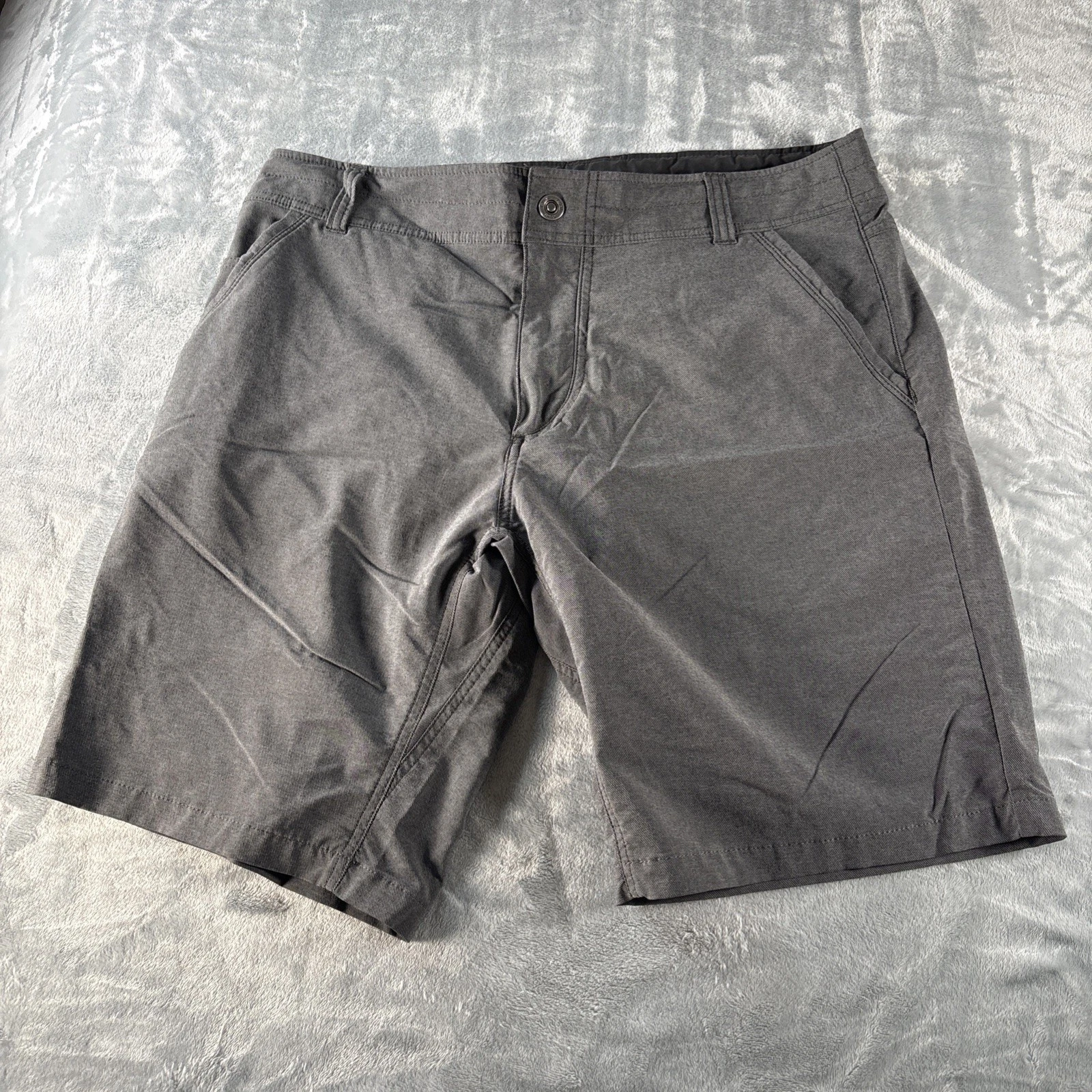 Kuhl Shift Amphibia Shorts Mens 36 Gray Hiking Gorpcore Performance
Opens in a new window or tab