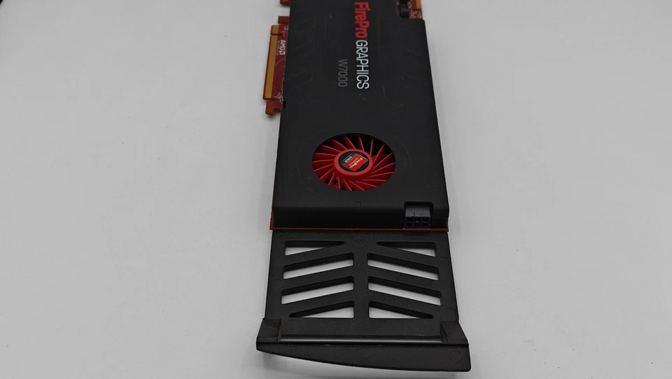 Dell CHF4P ATI FirePro W7000 Graphics Card 102C4180401 4GB 256-bit GDDR5 PCI Exp - Image 2 of 4