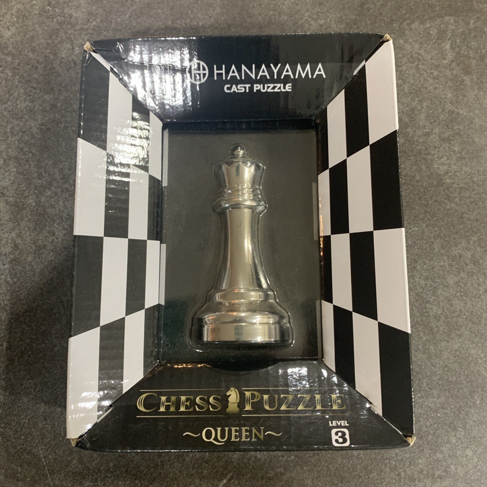 Hanayama Cast Puzzle Chess Puzzle Queen Metal Level 3 Bepuzzled New eBay