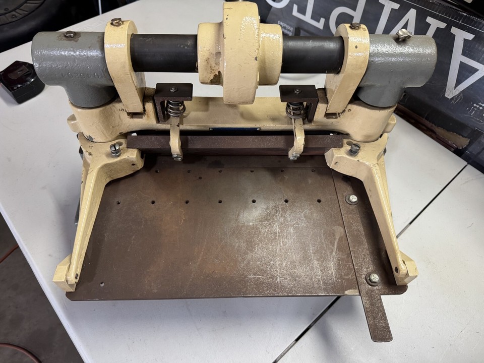 Tensilkut Sieburg (like Di-Acro) Hand Operated Shear 12