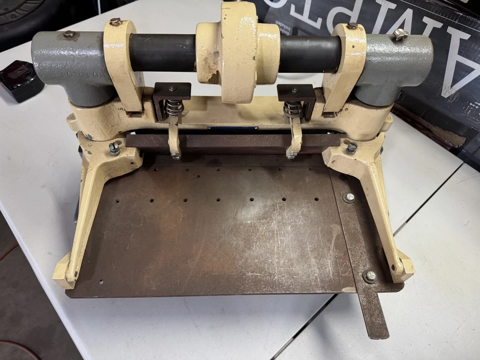 Cizalla manual Tensilkut Sieburg (como Di-Acro) cizalla de metal calibre 16 12" Foto 2 de 4