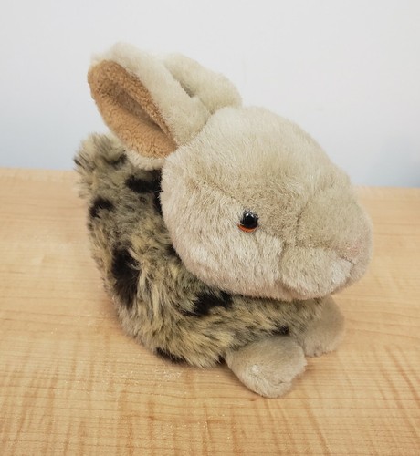 Walmart Realistic Bunny Rabbit Plush Brown with Brown Spots Easter Spring - Imagen 4 de 13