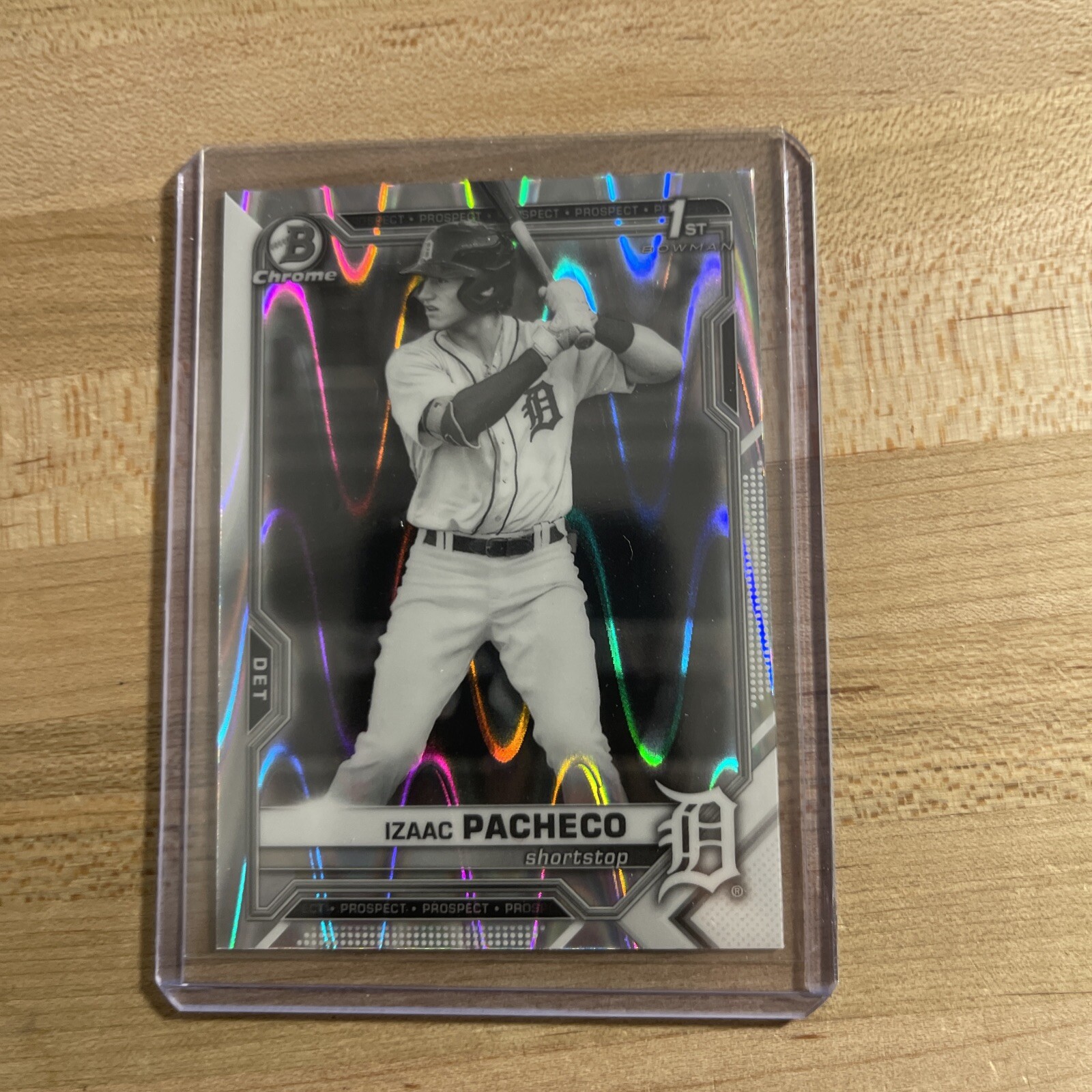 2021 Bowman Draft - Chrome Black & White RayWave Refractor #BDC-46 Izaac Pacheco