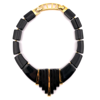 Signed Napier Vintage 1986 Gold Tone Black Jet Collection Necklace 16''