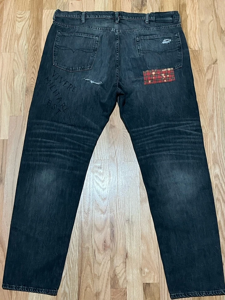 Ralph Lauren Men’s Sullivan Slim Jeans – Washed Black Graphic Patched – 42Bx32 - Image 2 of 4