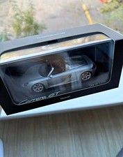 Minichamps Porsche Carrera GT Silver 1:43 Diecast Model Car Limited Edition