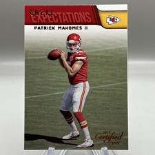 Top Patrick Mahomes Rookie Cards to Collect 32
