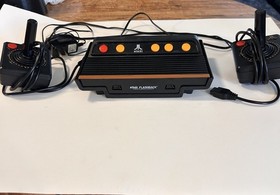 Atari Flashback 8  Classic Gaming Console  W/105  Retro Games Preloaded Y2k 90s