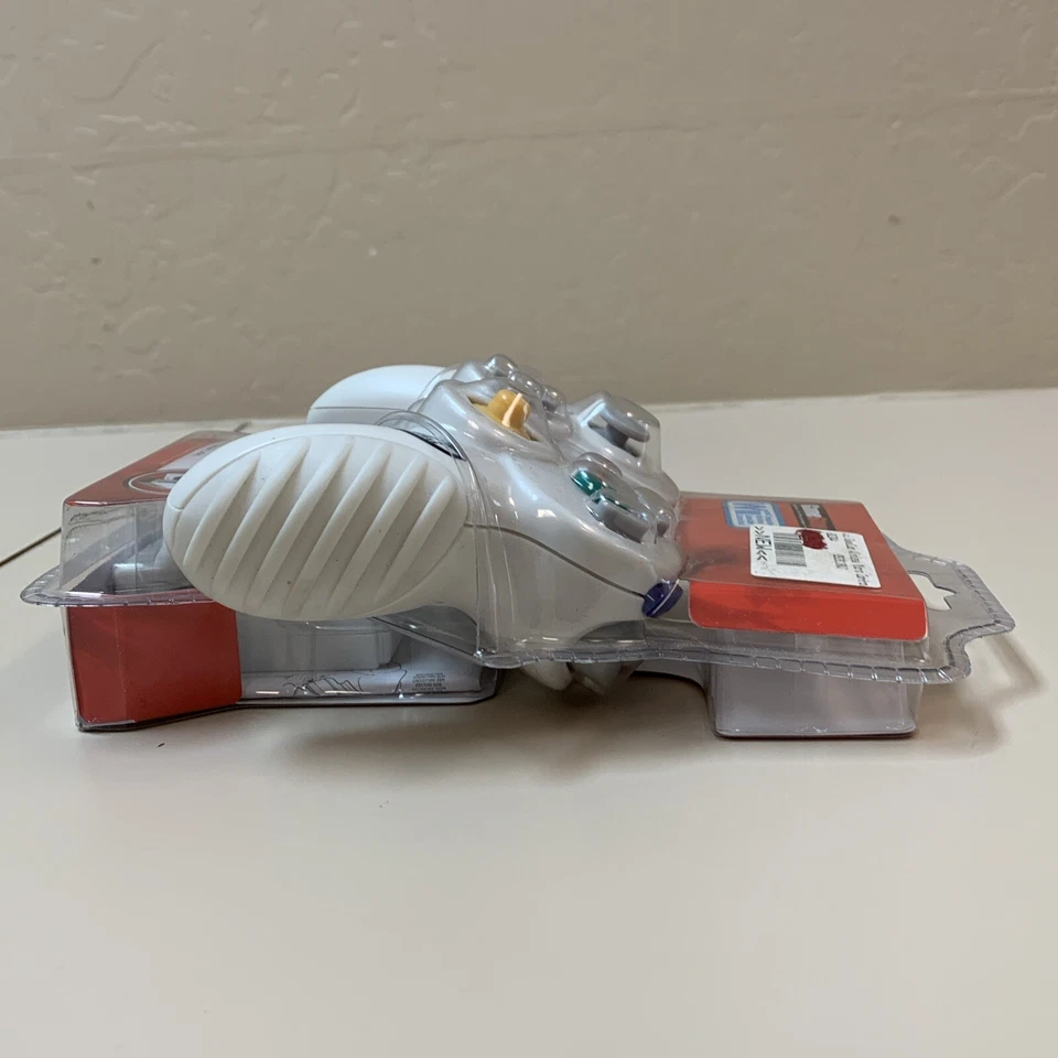 Nintendo GameCube Wii Mad Catz Micro Controller Wireless 2.4ghz Gamepad - New - Image 4 of 4