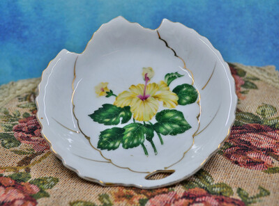 Orion China Occupied Japan Hand Painted Leaf Dish - Yellow Hibiscus Flower