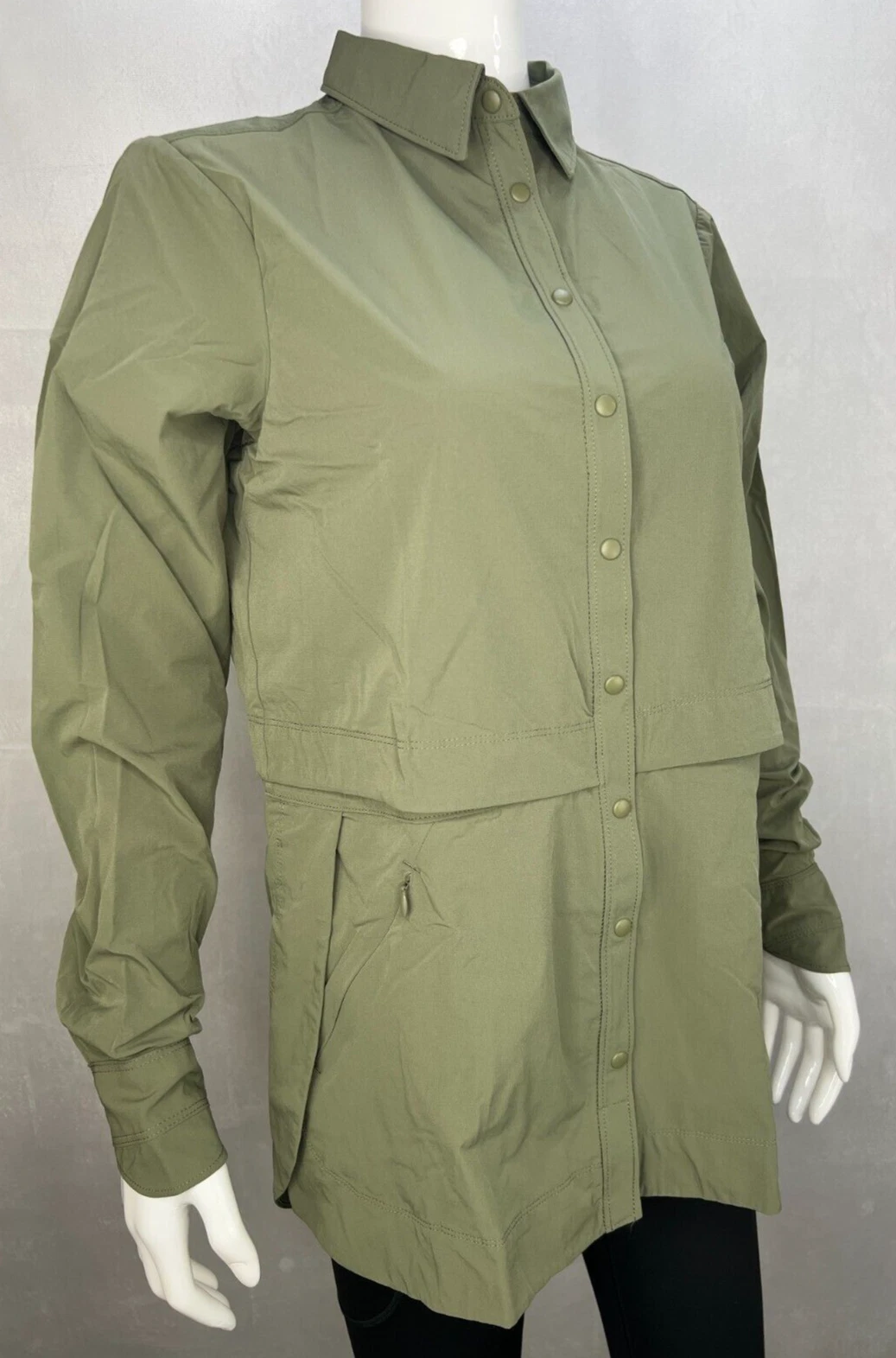 Duluth Trading Company Women's Throwin' Shade UPF Shirt Jac Size Small NWT