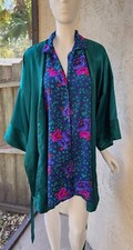 Vintage Victoria  s Secret Gold Label Satin Kimono Robe OS  Floral Sleep Shirt L