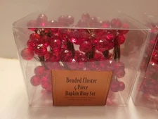 Linens-n-Things NIB Napkin Rings Garnet Red Beaded Cluster Festive 
