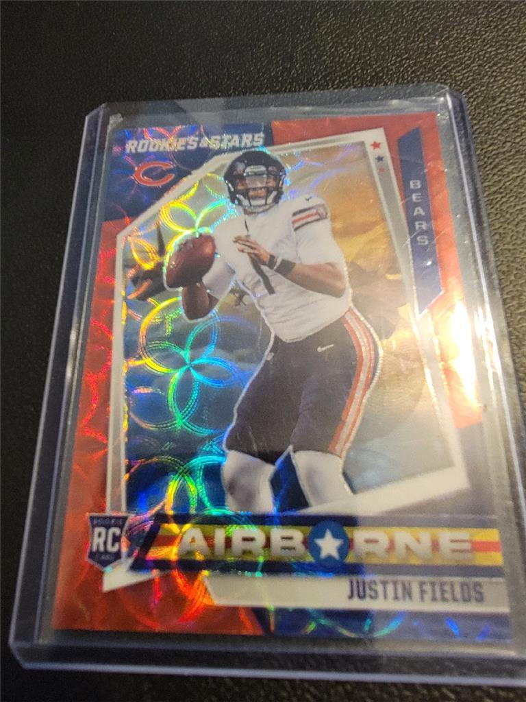 2021 Panini Rookies & Stars Justin Fields #AB-19 Airborne Red Scope Prizm RC