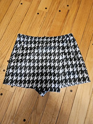 Design Lab Medium Black White Patterned Skirt Skort Shorts